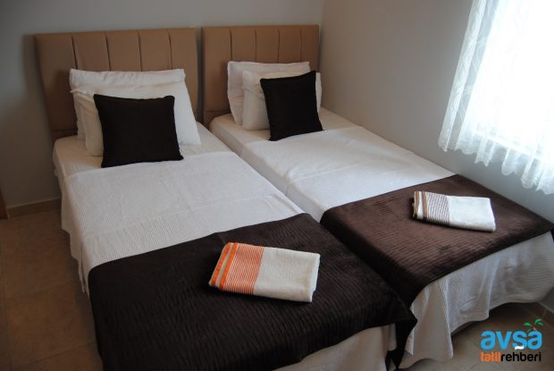 lara zeynep apart 2018 13