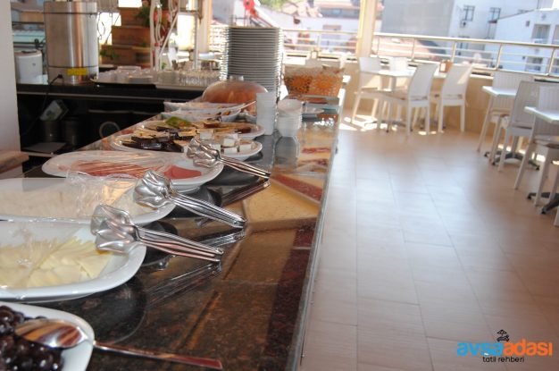 nehir deluxe otel kahvalti avsa adasi kahvalti dahil lux oteller 4