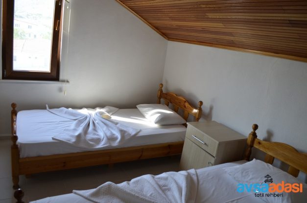 baris suit yigitler 25