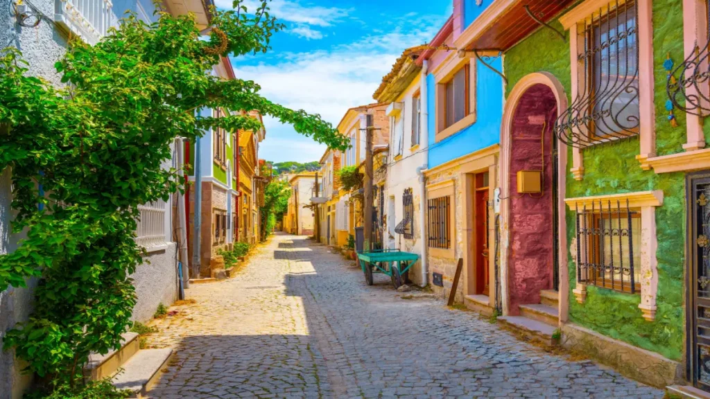 Marmara Bölgesi Tatil Yerleri (En İyi 10 Bölge) 11 ayvalik